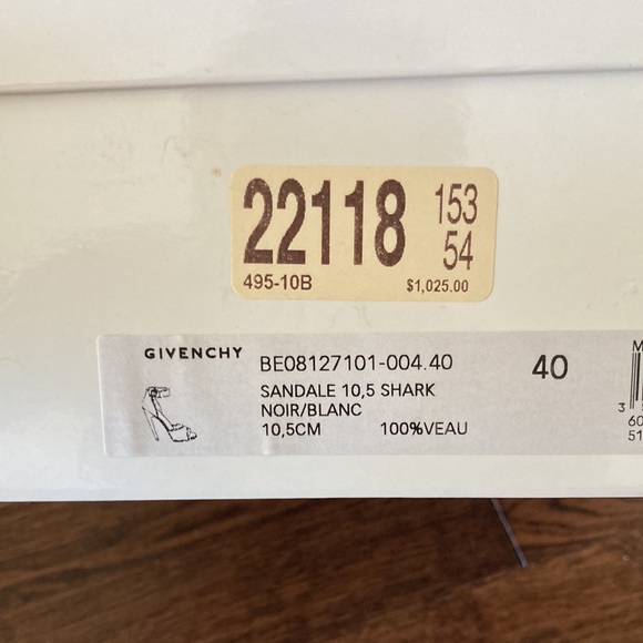 Givenchy high heel sandals - Picture 15 of 17